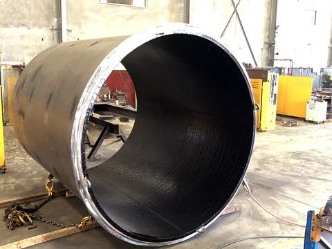 Virolas de tubo roladas y recargadas en fabricación