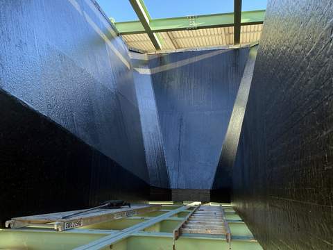 Silo revestido — interior